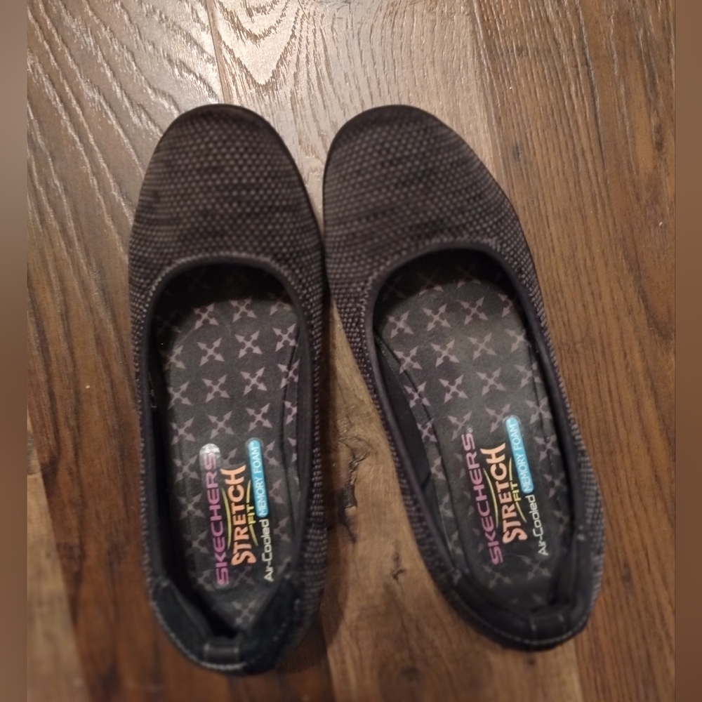 Skecher memory foam
